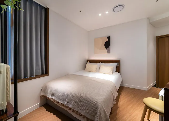 Laha Boutique Ddp Dongdaemun Hotel 2*