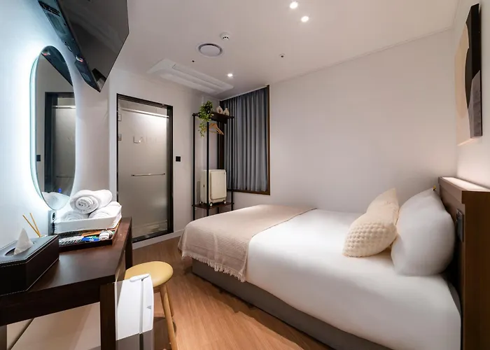 Hotel Laha Boutique Ddp Dongdaemun 2*