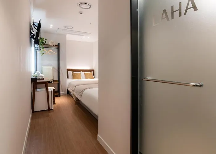 Laha Boutique Ddp Dongdaemun Hotel 2*