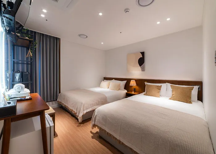 Laha Boutique Ddp Dongdaemun Hotel 2*