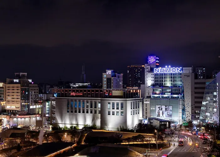 Laha Boutique Ddp Dongdaemun Seul